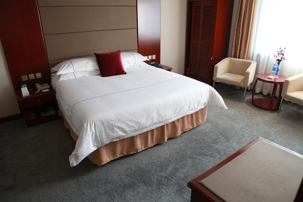 New Gloria Plaza Garden Hotel Χαρμπίν Δωμάτιο φωτογραφία